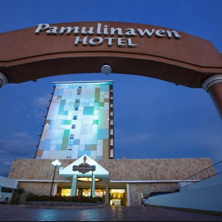 Pamulinawen Hotel Laoag Kültér fotó