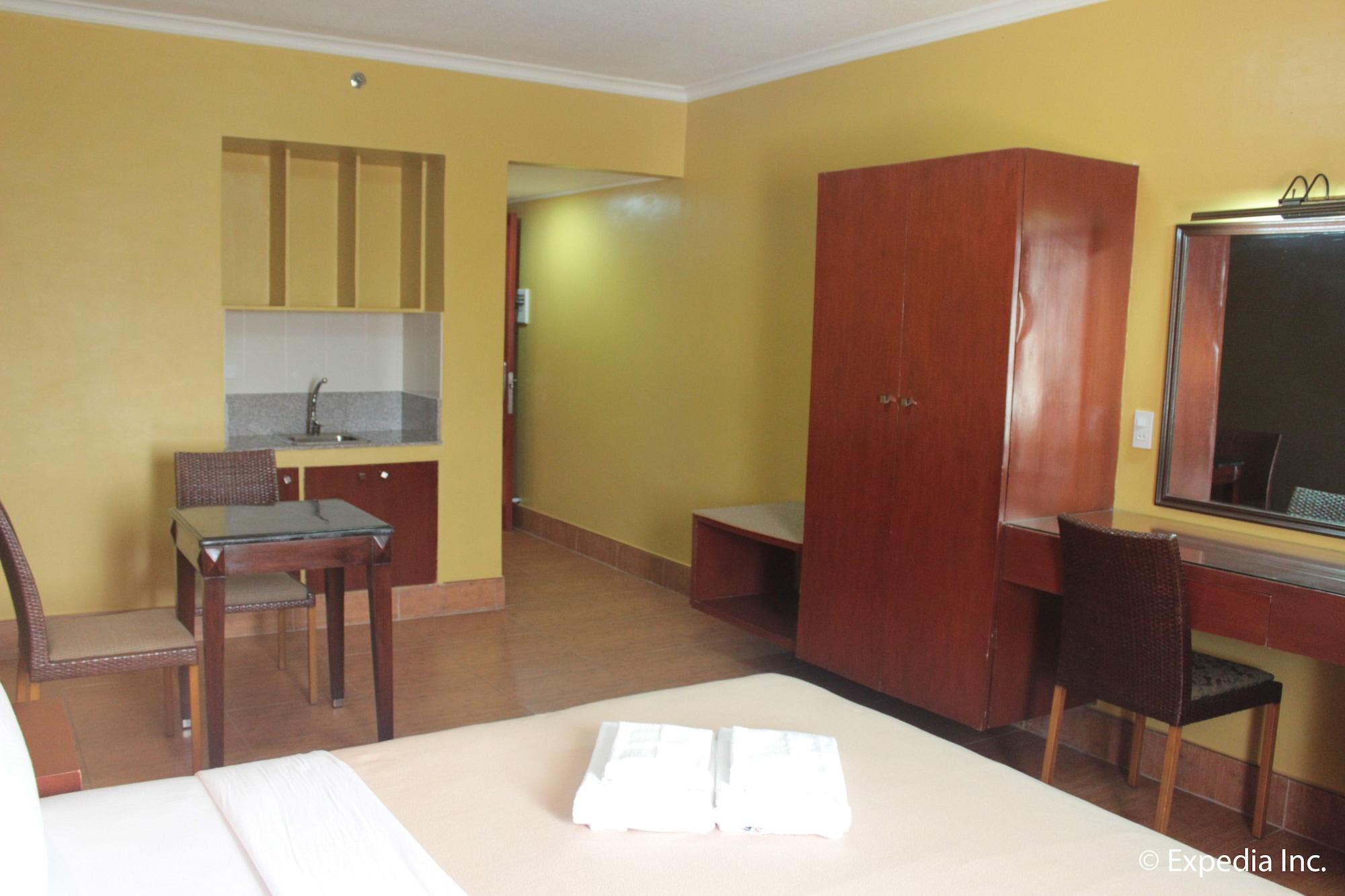 Pamulinawen Hotel Laoag Kültér fotó