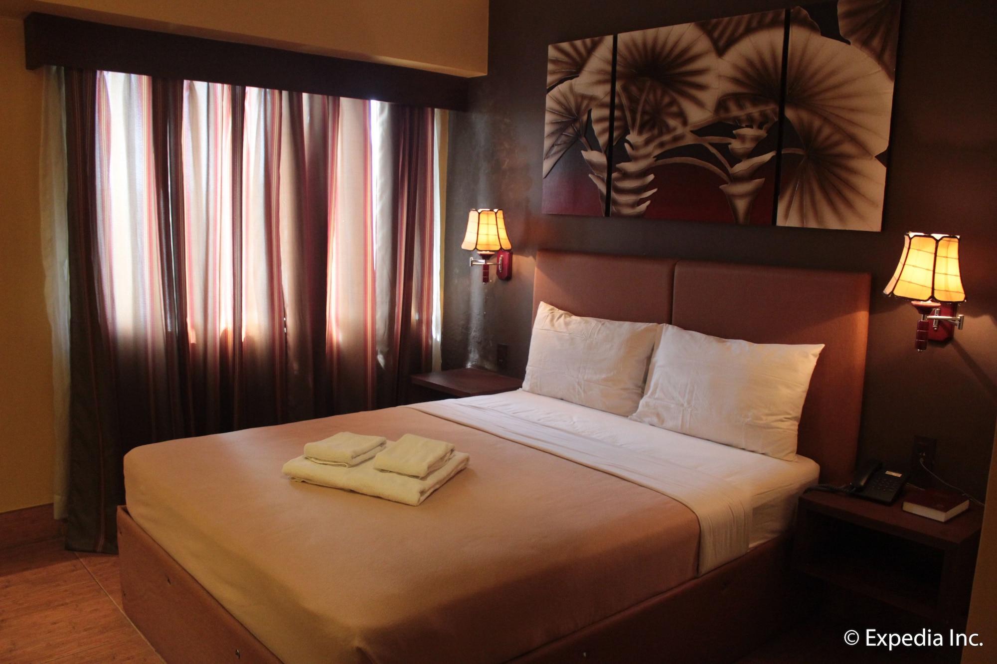 Pamulinawen Hotel Laoag Kültér fotó